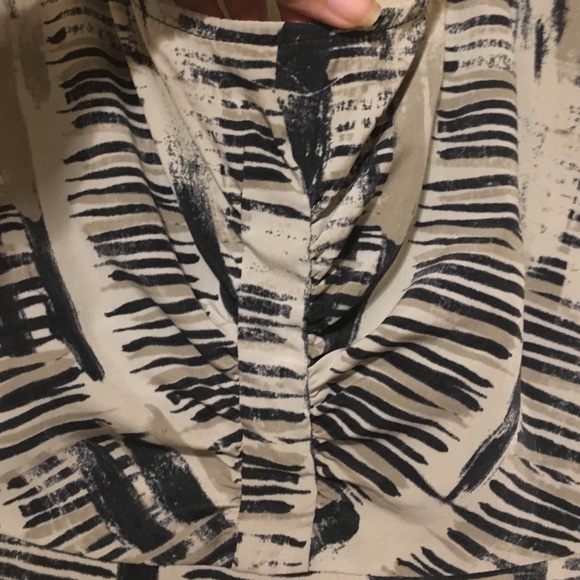 Sexy Forever 21 LOVE tie-back dress w/Mixed Print - Picture 4 of 4