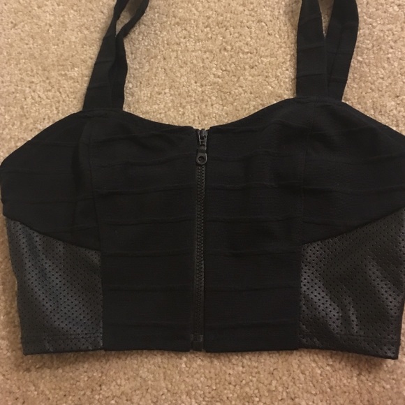 Black crop top