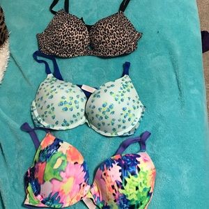 VS Pink Bra Bundle