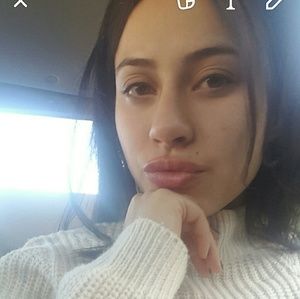 Meet your Posher, Destiny