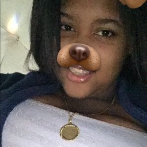 Meet your Posher, Lauryn