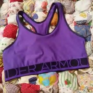 2 UNDERARMOUR SPORTS BRA (M) med/high support