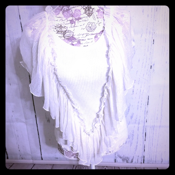 Pretty Frilly Flutter Sleeve Cream Blouse [TO-70]