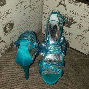 Gianni Bini heels