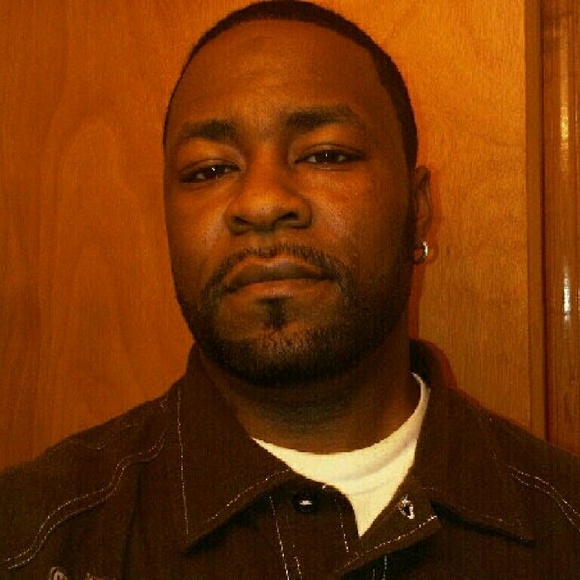 Meet your Posher, Eric - Picture 1 of 1