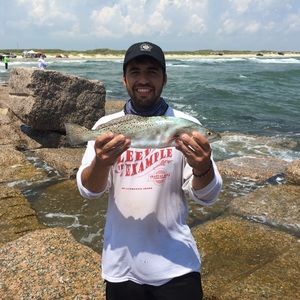 Meet your Posher, Cesar