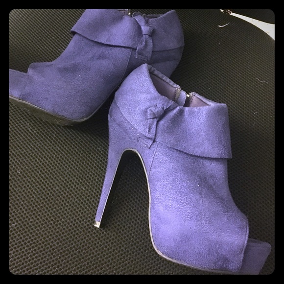 Peep toe booties