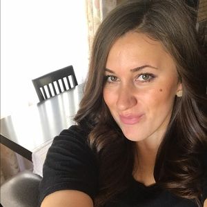 Meet your Posher, Ajla