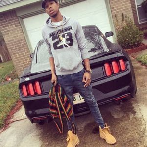 Meet your Posher, Dell