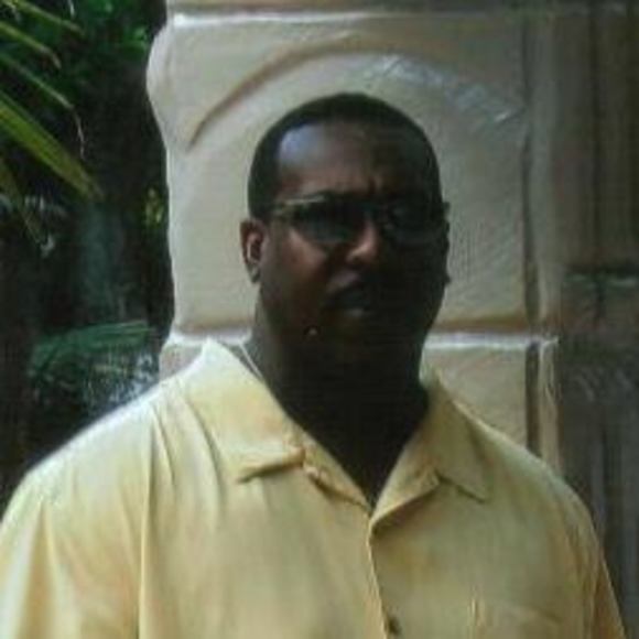 Meet your Posher, Robertantoinejustinnakeataneya