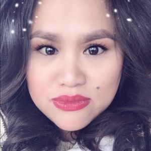 Meet your Posher, Rowena