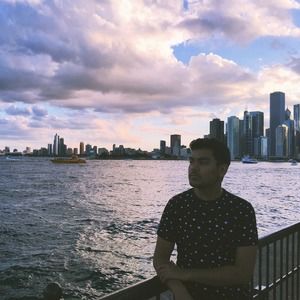 Meet your Posher, Saad