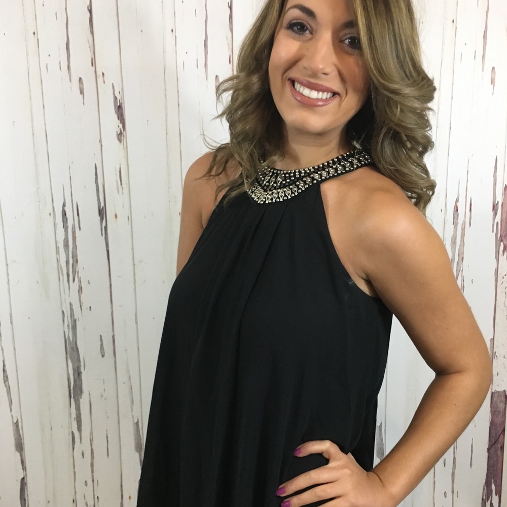 Perfect Beaded Neckline Dress!  Party ready! - Picture 7 of 9