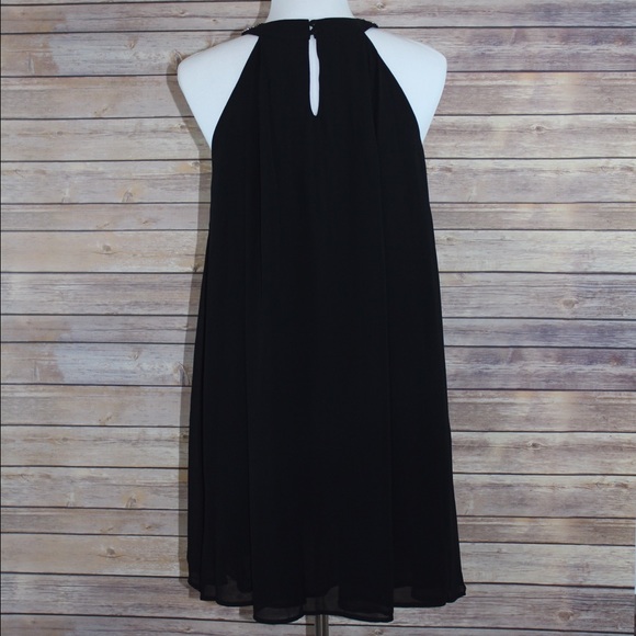 Perfect Beaded Neckline Dress!  Party ready! - Picture 5 of 9