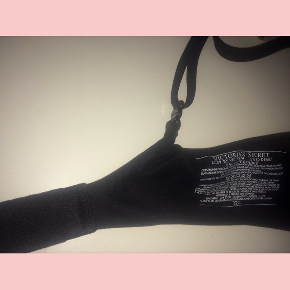 xxxSOLDxxx NWT Victoria's Secret Demi Bra - Picture 3 of 4