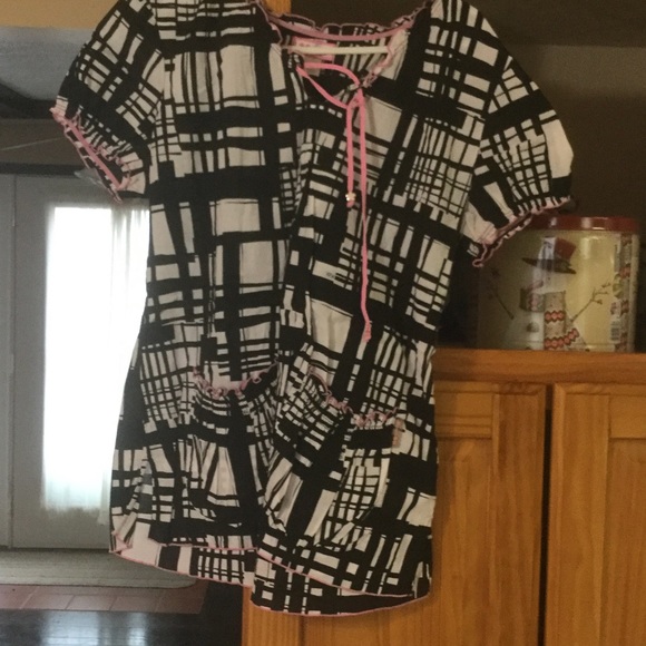 Koi Scrub Top