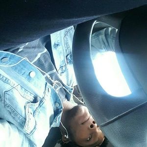 Meet your Posher, Malik