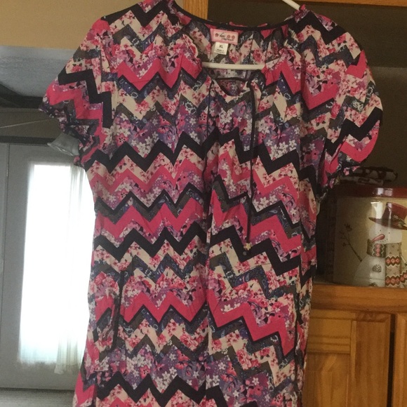 Koi Scrub Top