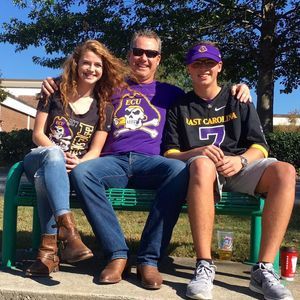 Meet your Posher, Coop