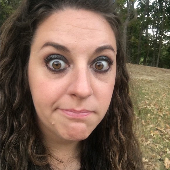 Meet your Posher, Scottie - Picture 4 of 4