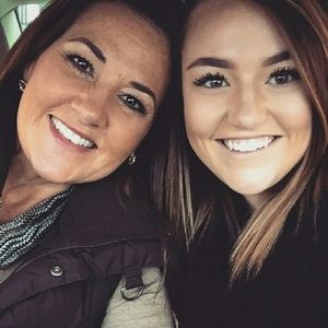 Meet your Posher, Cheri