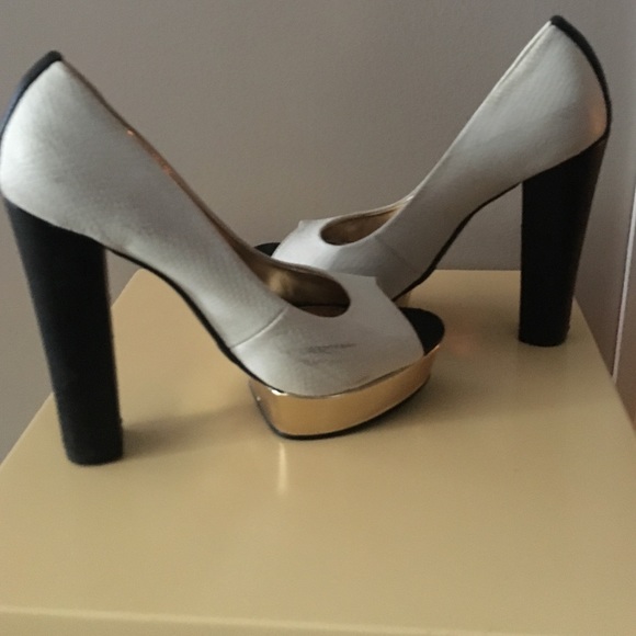 Hot heels