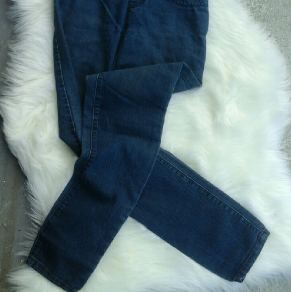 Loved by Heidi Klum Maternity Skinny Jeans - Picture 2 of 4