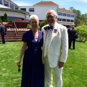 Meet your Posher, Sharon