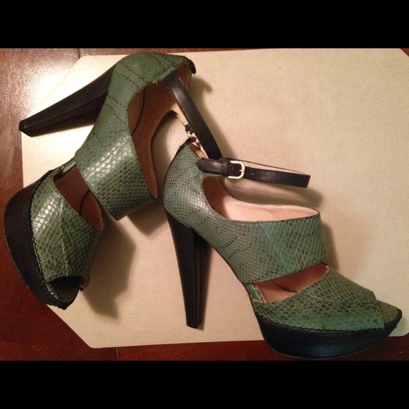 Hugo Boss Shoes - BOSS Hugo Boss leather print heels