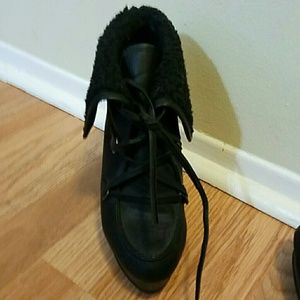 Black Faux Fur Booties