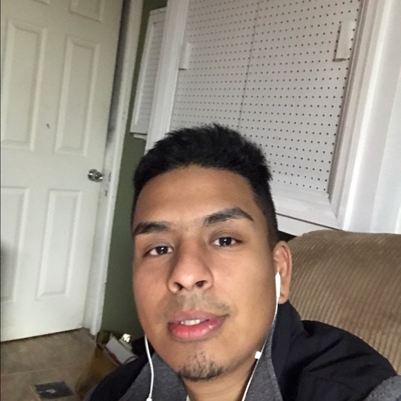 Meet your Posher, Daniel - Picture 1 of 1