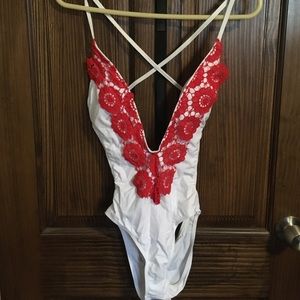 Wildflower shop white bikini