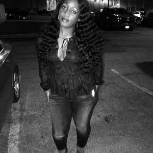 Meet your Posher, Kiara