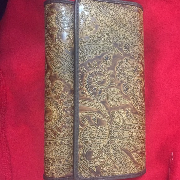 Relic wallet pasily print (western)