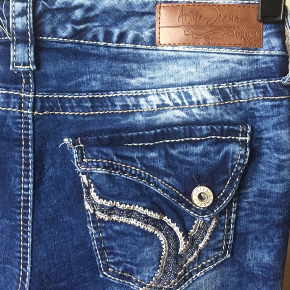 Ariya jeans 7/8 inseam 30 skinny