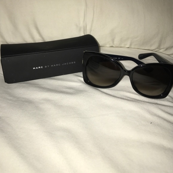 Marc by Marc Jacob sunglasses (Authentic) - Picture 1 of 4
