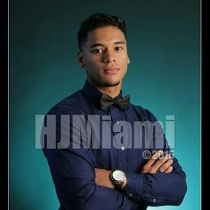 Meet your Posher, Jonathan