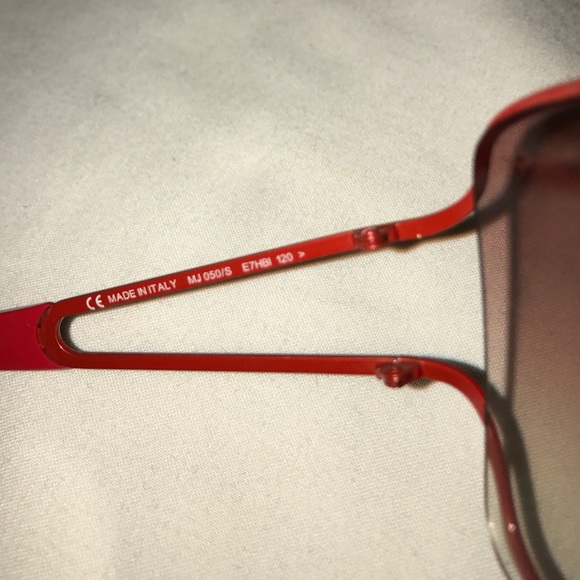 Marc Jacobs sunglasses (authentic)