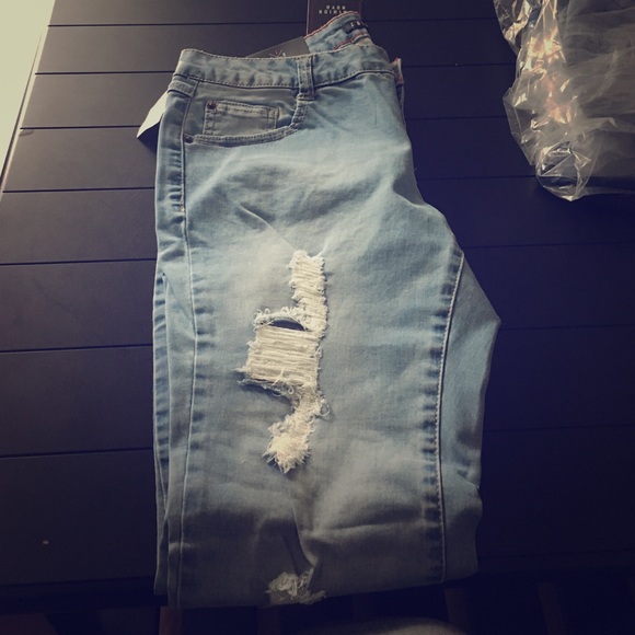 Fashion Nova Ripped Jeans Sz:15