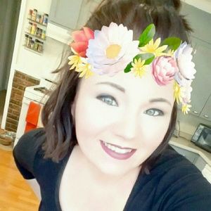 Meet your Posher, Brittney