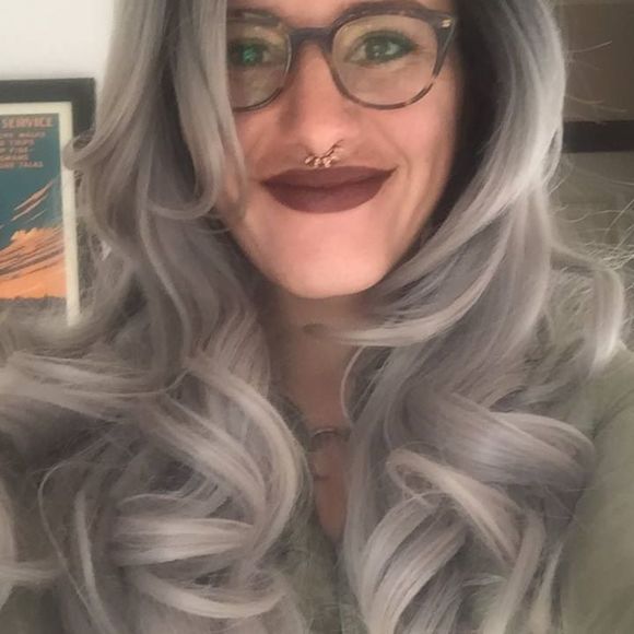 Meet your Posher, Juno