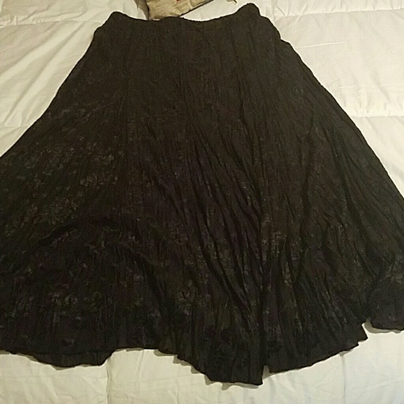 Black silk/velvet skirt