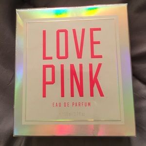 NEW VS Pink Perfume!