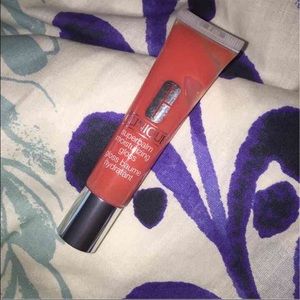 Clinique lip gloss