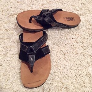 earth sole shoes
