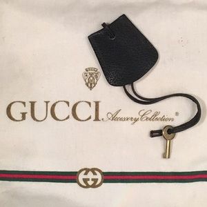 universal luggage key