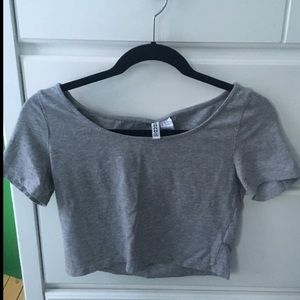 H&M basic grey crop top