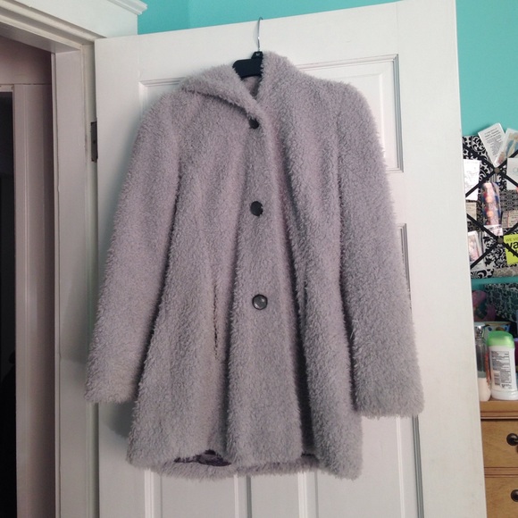 Jessica Simpson coat