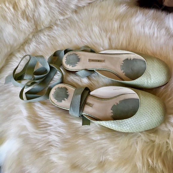 MaxStudio Green Leather Ballet Flats size 6 - Picture 3 of 4