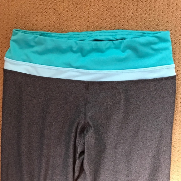 Champion cropped work out leggings - Picture 2 of 3